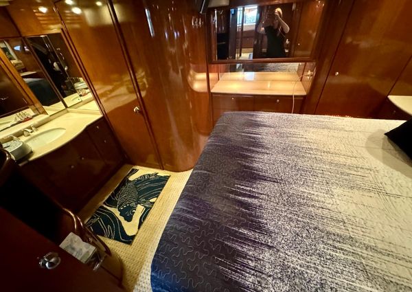 Meridian 580-PILOTHOUSE image