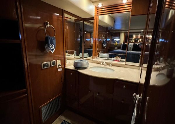 Meridian 580-PILOTHOUSE image