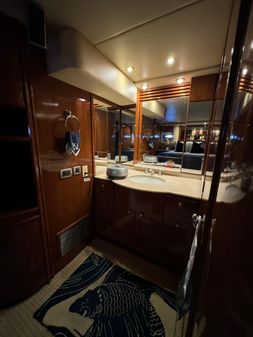 Meridian 580-PILOTHOUSE image