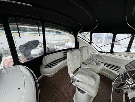 Meridian 580-PILOTHOUSE image