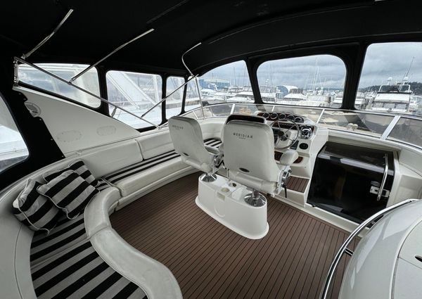 Meridian 580-PILOTHOUSE image