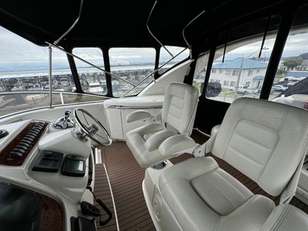 Meridian 580-PILOTHOUSE image