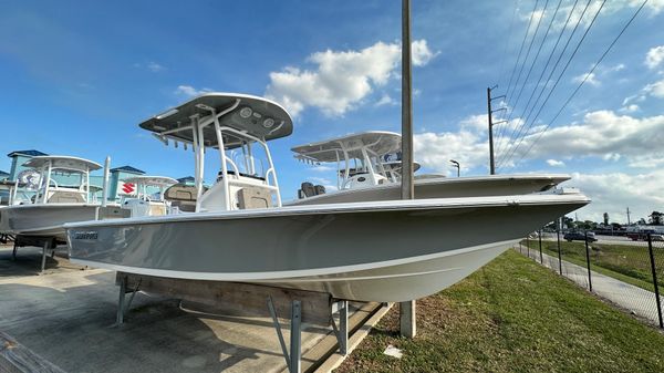 Sea Pro 228 Bay
