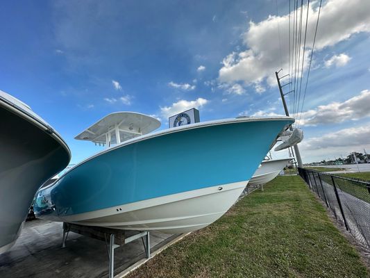 NauticStar 28XS - main image