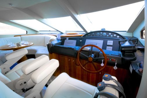 Sunseeker 94 Yacht image