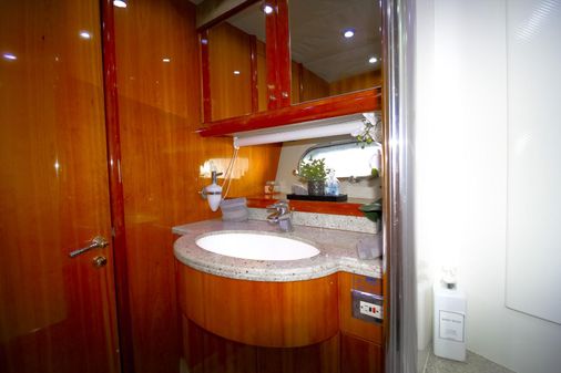 Sunseeker 94 Yacht image