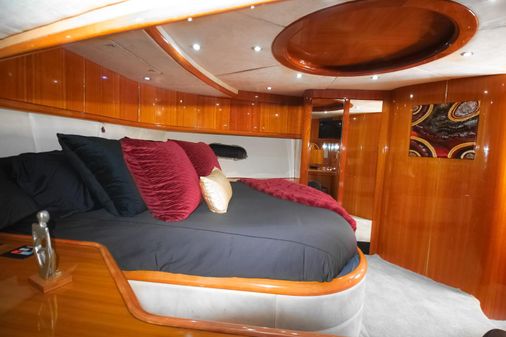 Sunseeker 94 Yacht image