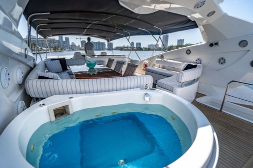 Sunseeker 94 Yacht image