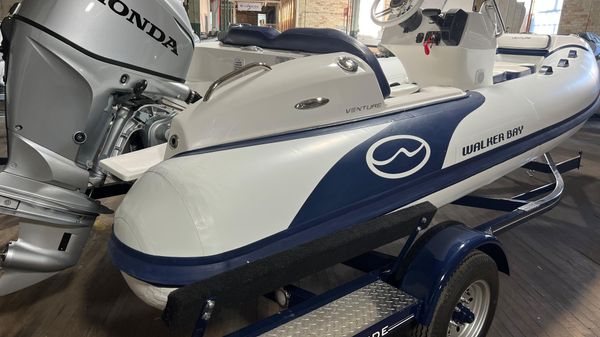 Walker Bay Venture 14