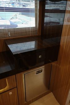 Cruisers Yachts 60 Cantius image