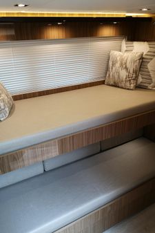 Cruisers Yachts 60 Cantius image