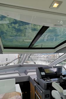 Cruisers Yachts 60 Cantius image