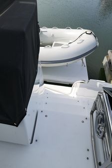 Cruisers Yachts 60 Cantius image