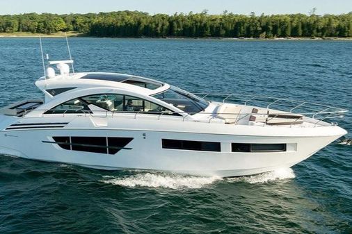 Cruisers Yachts 60 Cantius image