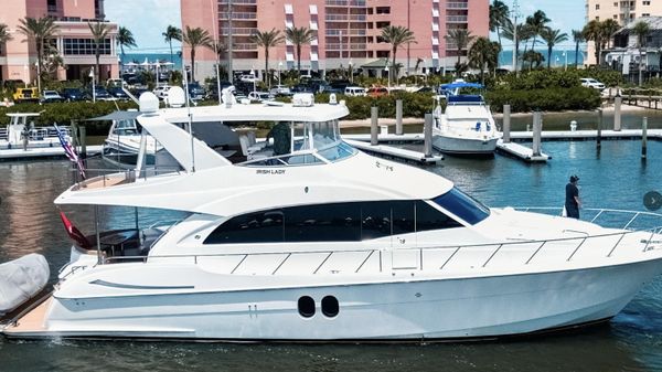 Hatteras 60 Motor Yacht 