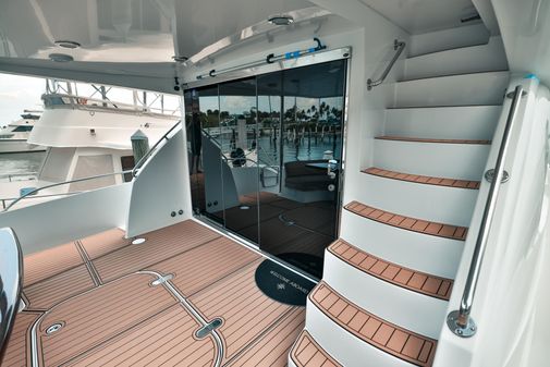 Hatteras 60-MOTOR-YACHT image