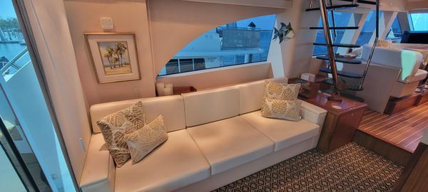 Hatteras 60-MOTOR-YACHT image