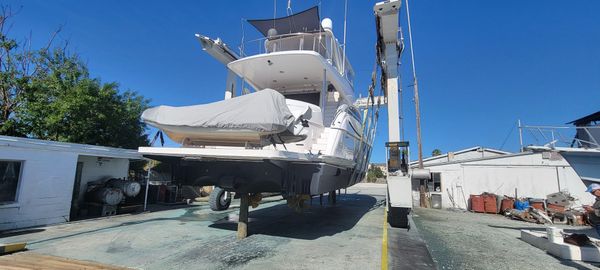 Hatteras 60-MOTOR-YACHT image