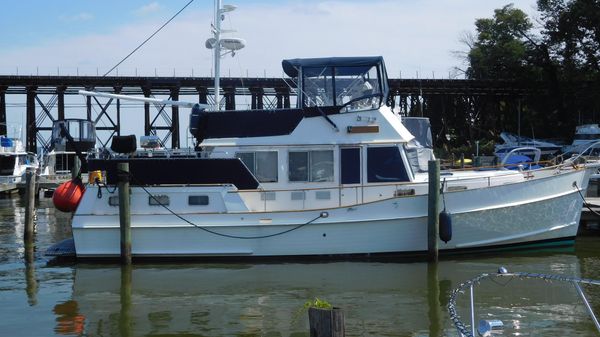 Grand Banks 42 Motoryacht