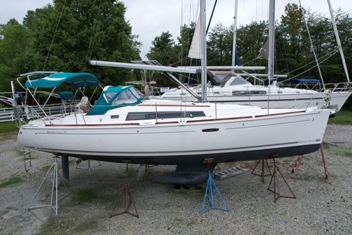 Beneteau Oceanis 37 image