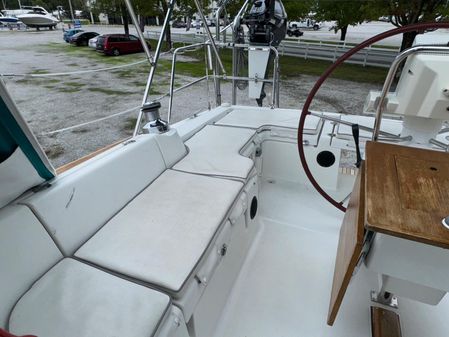 Beneteau Oceanis 37 image