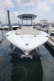 Sea Hunt Gamefish 27 Forward Seating image