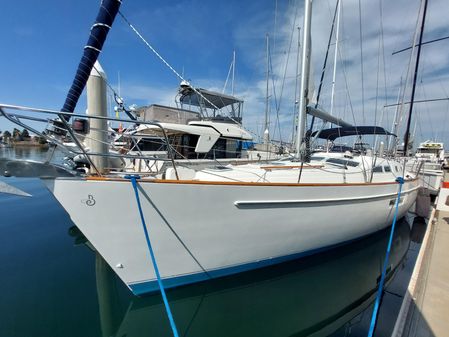 Beneteau Oceanis 42CC image