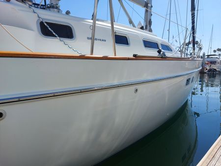 Beneteau Oceanis 42CC image