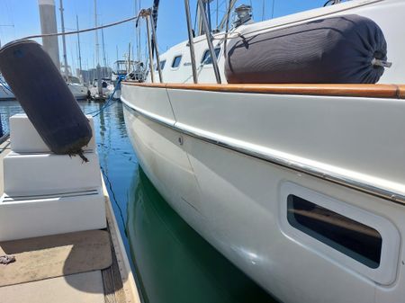 Beneteau Oceanis 42CC image