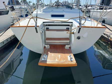 Beneteau Oceanis 42CC image