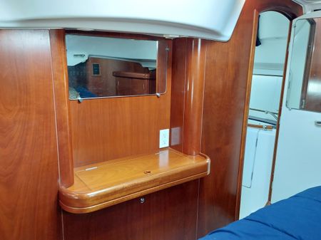 Beneteau Oceanis 42CC image