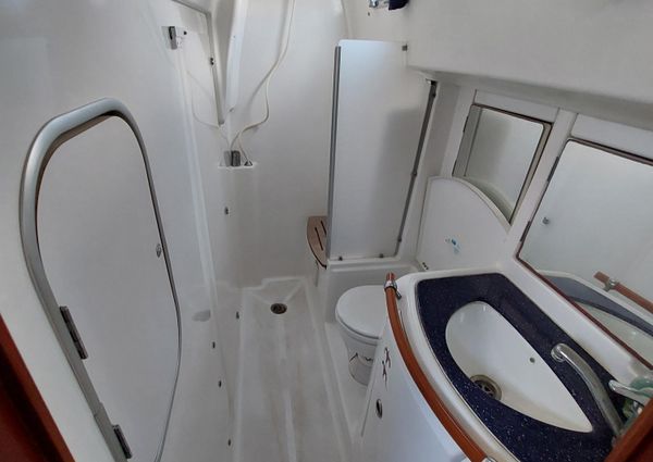 Beneteau Oceanis 42CC image