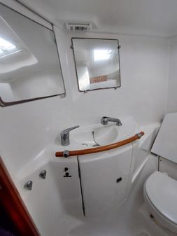 Beneteau Oceanis 42CC image