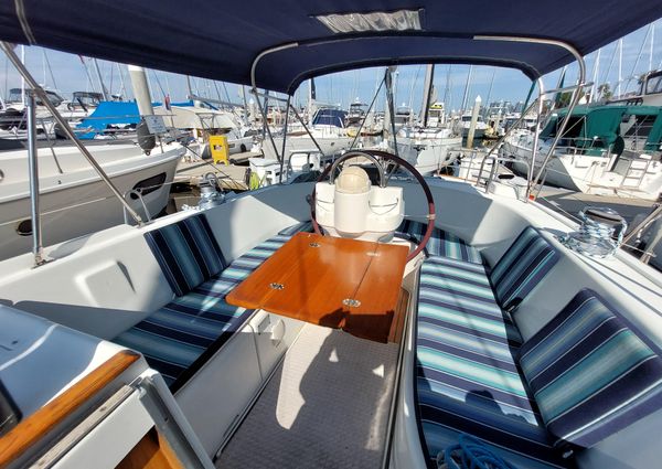 Beneteau Oceanis 42CC image