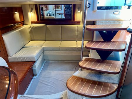 Sea Ray 390 Express Cruiser image