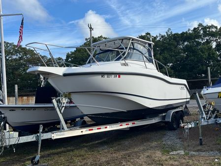 Boston-whaler 255-CONQUEST image