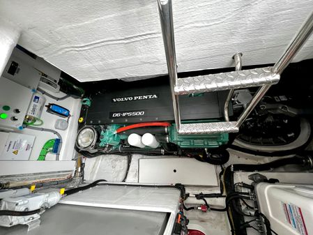 Galeon 425-HTS image