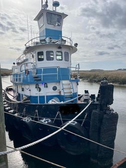 Commercial MODEL-BOW-TUG image