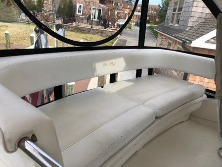 Sea-ray 560-SEDAN-BRIDGE image