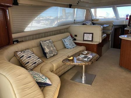 Sea-ray 560-SEDAN-BRIDGE image