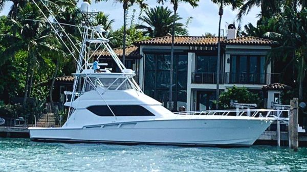 Hatteras 60 Convertible 