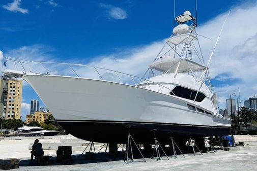 Hatteras 60 Convertible image