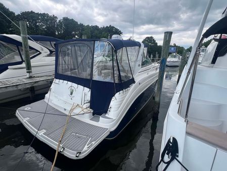 Rinker Fiesta Vee 342 image