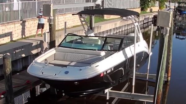 Sea Ray SDX 250 Outboard image