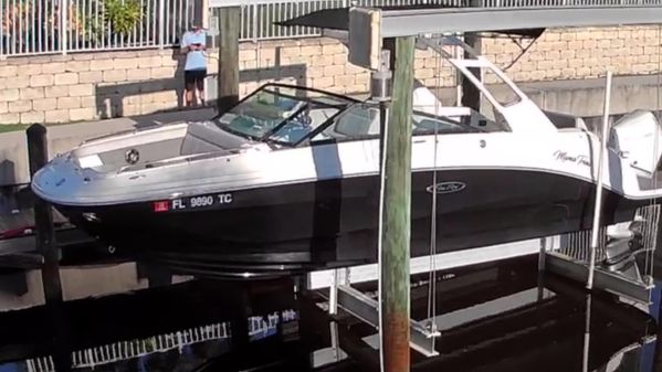 Sea Ray SDX 250 Outboard image