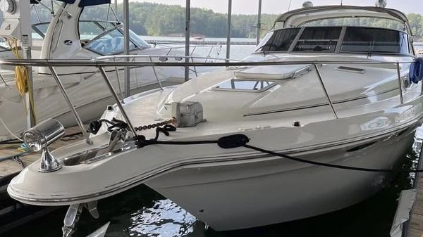 Sea Ray 330 Sundancer 