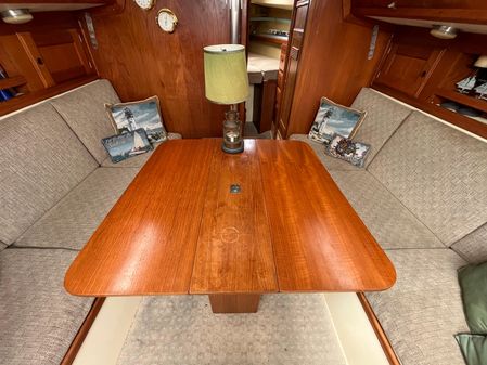 Ranger Yachts 30 image