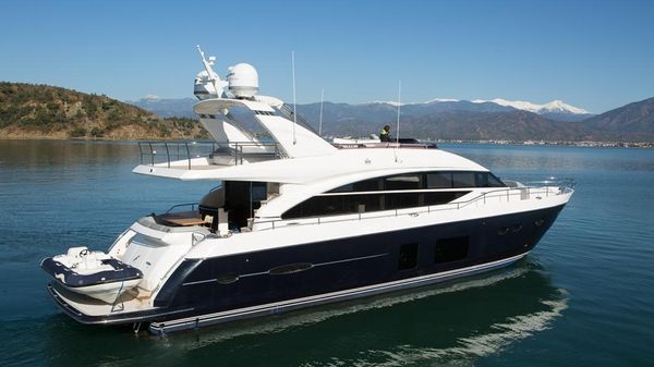 Princess Flybridge 82 Motor Yacht