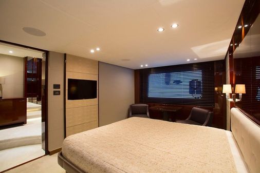 Princess Flybridge 82 Motor Yacht image