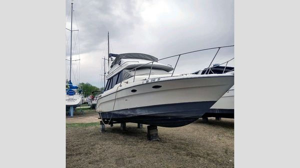 Bayliner 3058